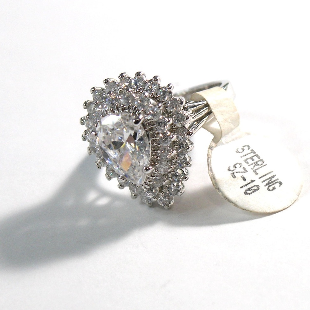 LINDENWOLD Vintage Cocktail Ring- 925 Sterling - Pear CZ w/ baguettes Size10 - Picture 4 of 12